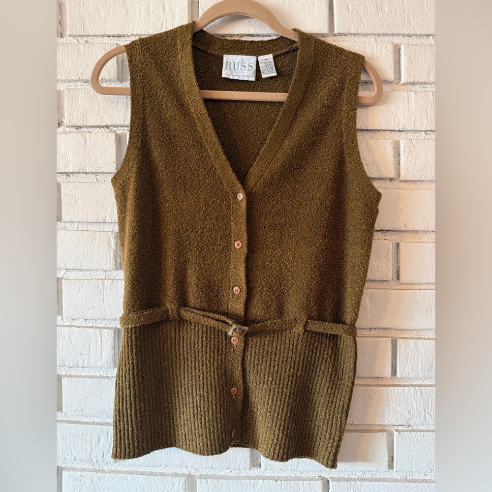 Vintage brown sweater with belt‎